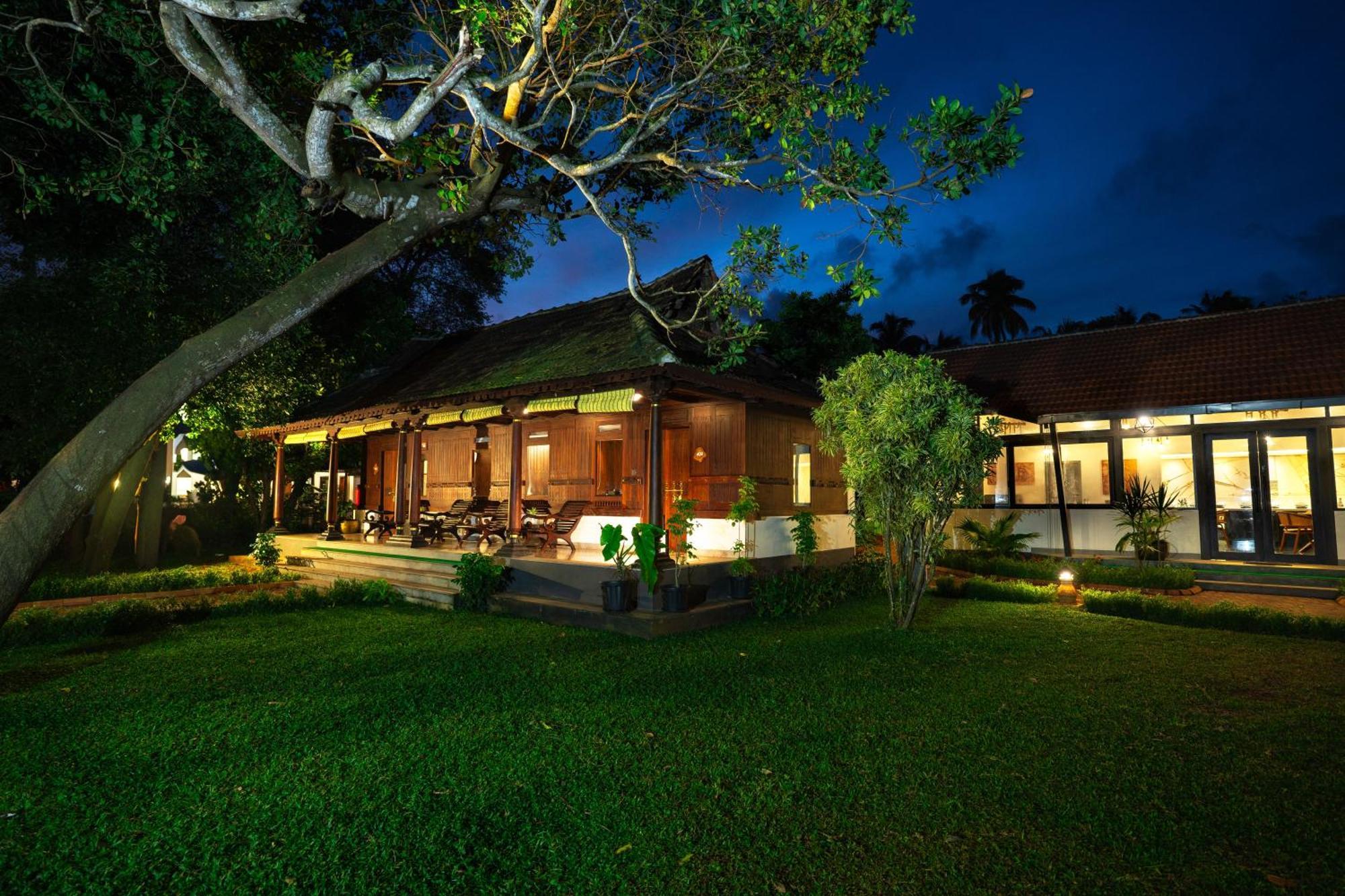 Vedic Village Retreat Kodungallur Kochi Esterno foto
