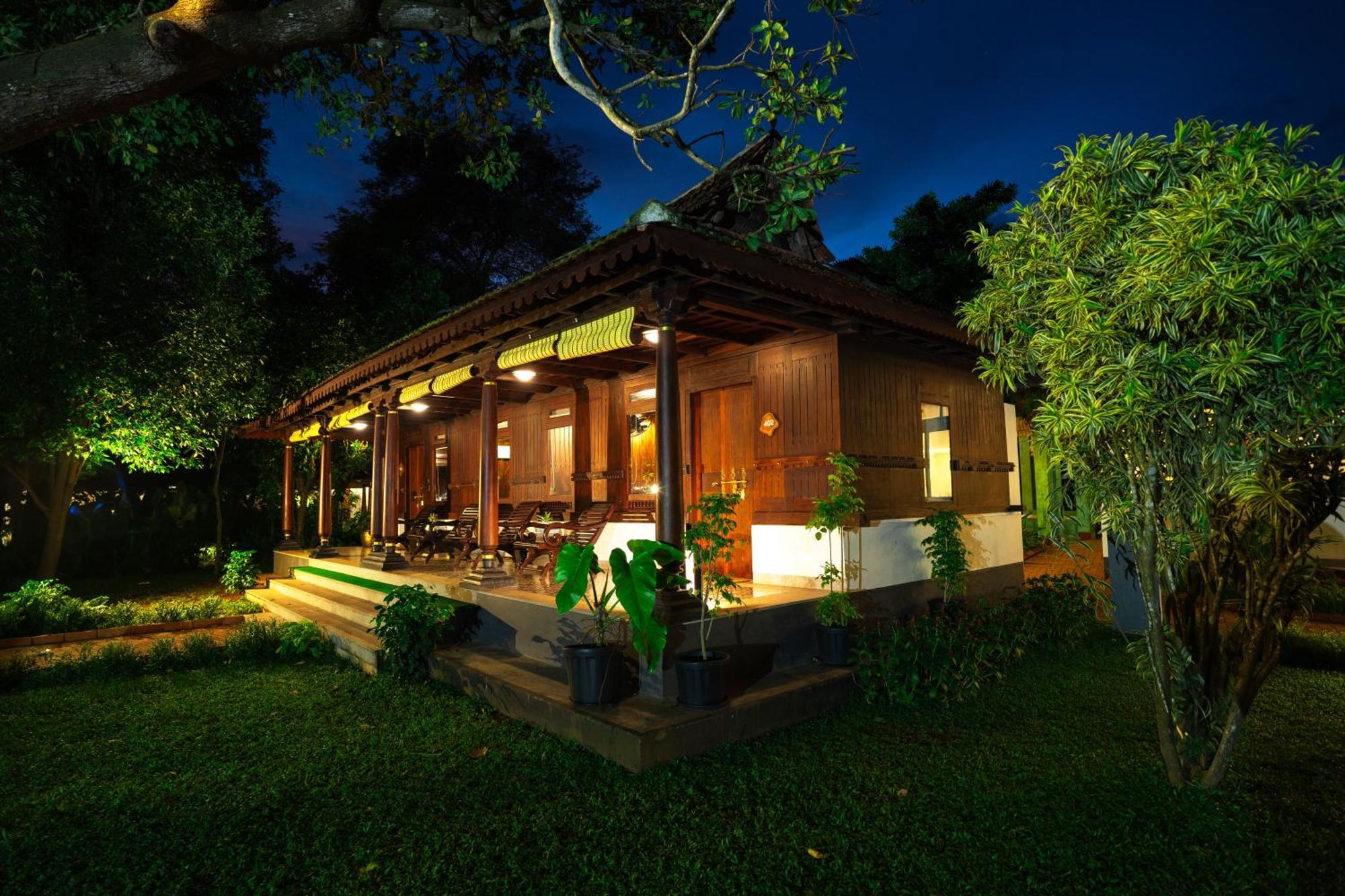 Vedic Village Retreat Kodungallur Kochi Esterno foto